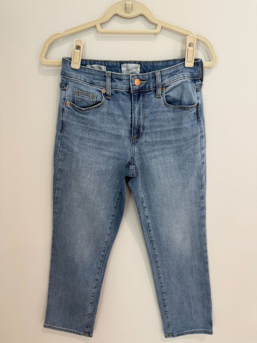 Universal Thread High Rise Slim Straight Jeans - Size 2/26 S